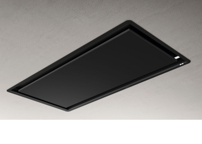 ILLUSION H16 BL MAT/A/100 – Minimalistische zwarte plafondafzuigkap geïntegreerd in een moderne keuken